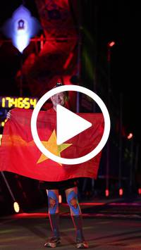 BIB:  <button type="button" onclick="openModal(26948400)" class="btn btn-primary btn-sm float-right" data-toggle="modal" data-target=".modal-high-quality">
                <i class="fa fa-download"></i> Download
                </button>